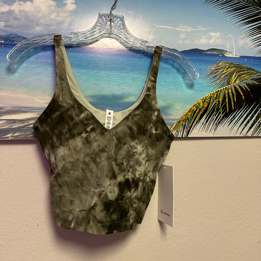 NWT Lululemon Align Tank Top - Diamond Dye Light Sage Medium Olive - Size 6